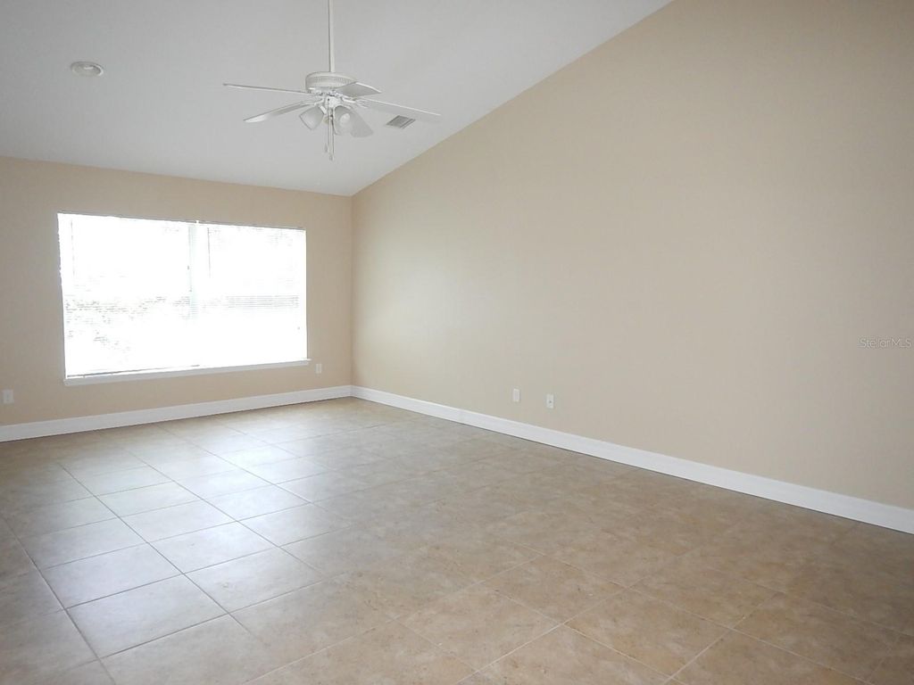 Photo of 453 W Desoto Street, Clermont, FL 34711 (MLS # G5110538)