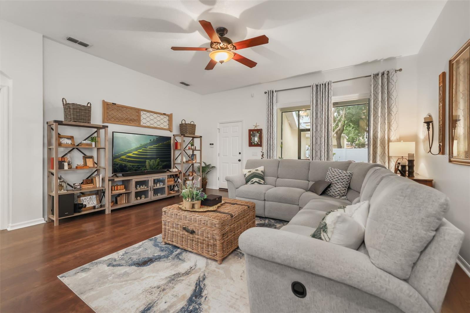 5225 LEMON TWIST LANE