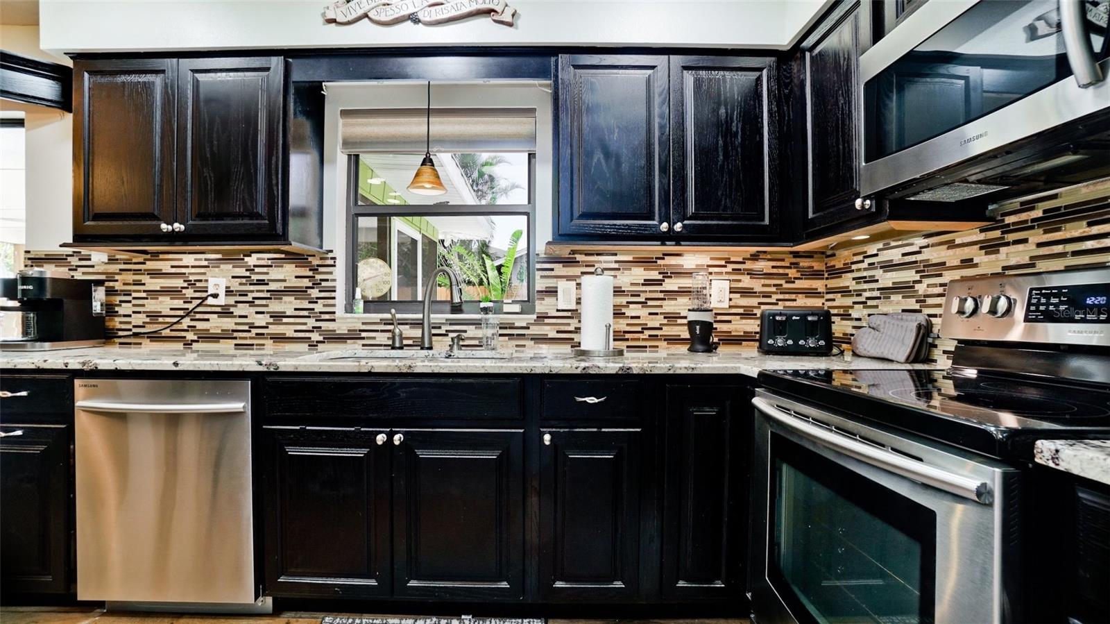 BONNIE LYNN ESTATES - Residential