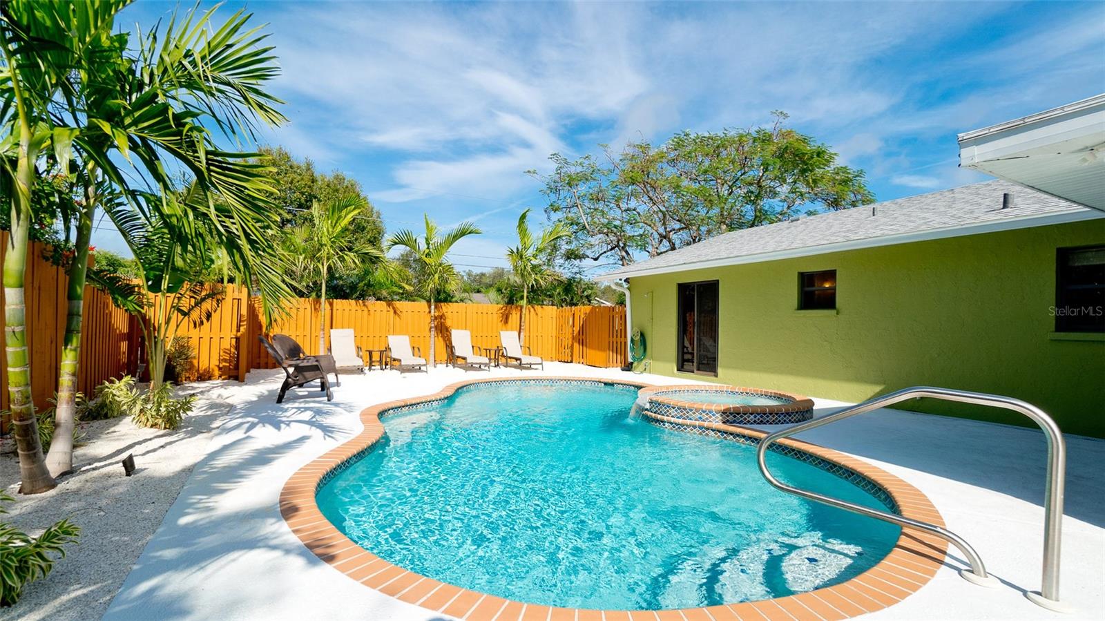 BONNIE LYNN ESTATES - Residential