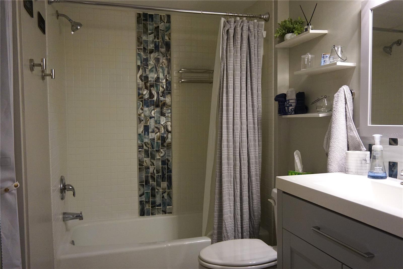 PINNACLE OF TIERRA VERDE - Residential Lease