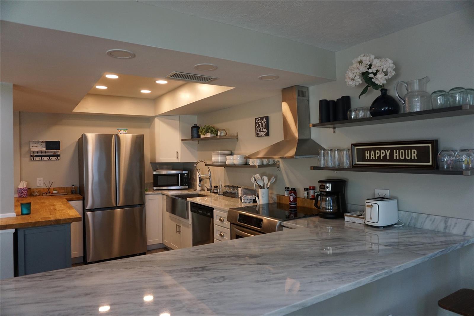 PINNACLE OF TIERRA VERDE - Residential Lease