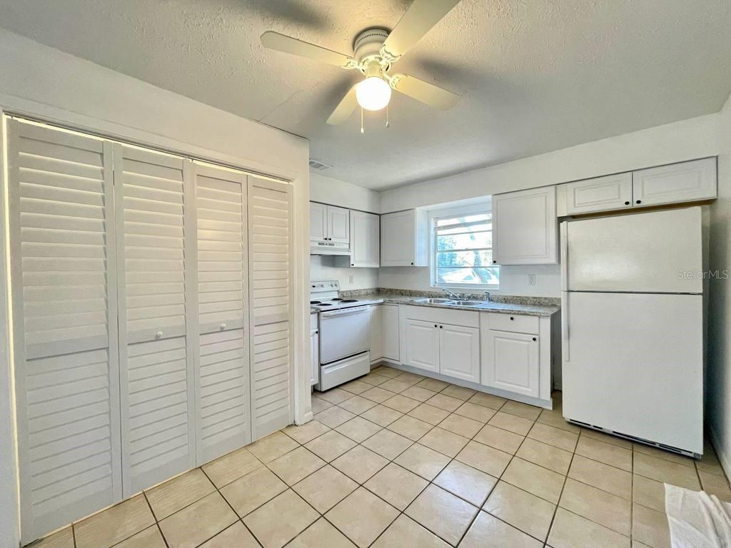 Photo of 3826 Lakeshore Drive #B, Tampa, FL 33604 (MLS # TB8486343)