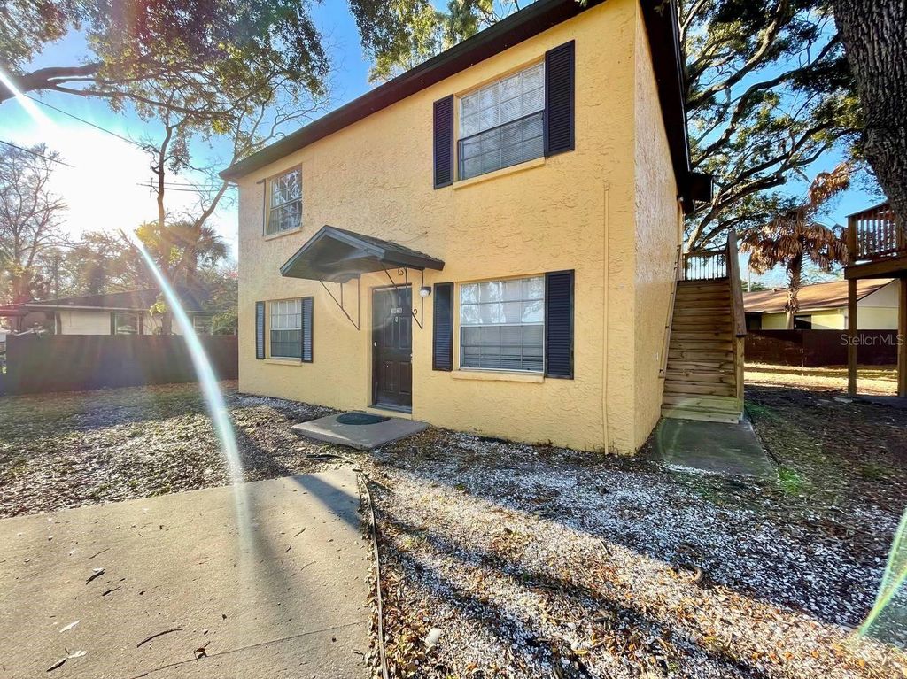 Photo of 3826 Lakeshore Drive #B, Tampa, FL 33604 (MLS # TB8486343)