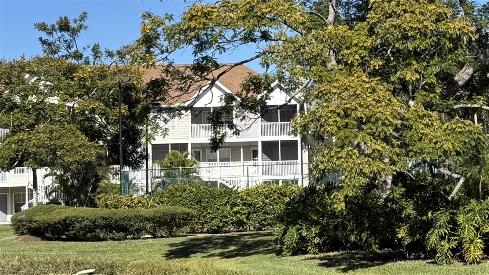 CENTRAL PARK SEC 2 PH 1 - Residential Lease