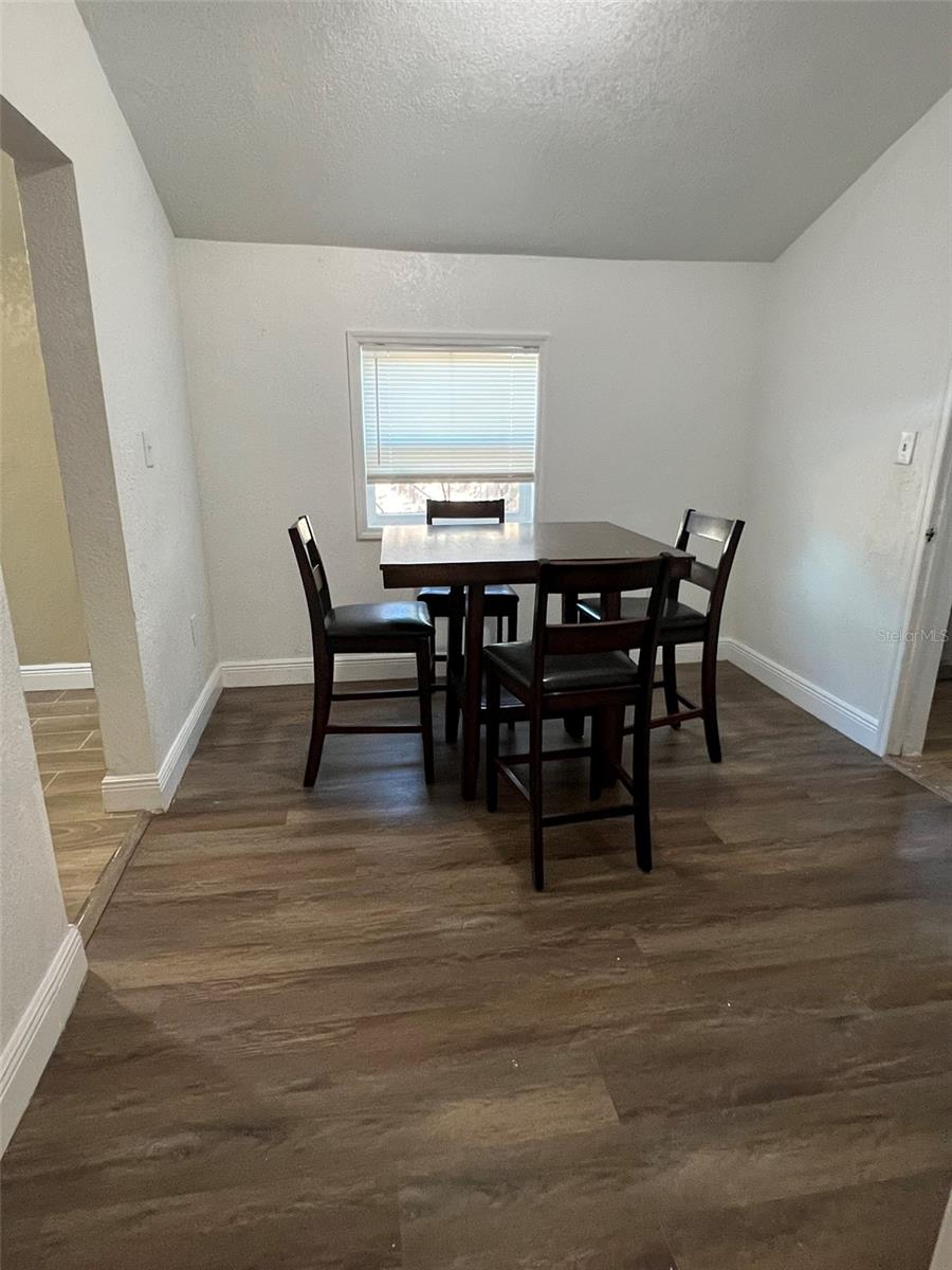 CLEAR LAKE VIEWS - Residential