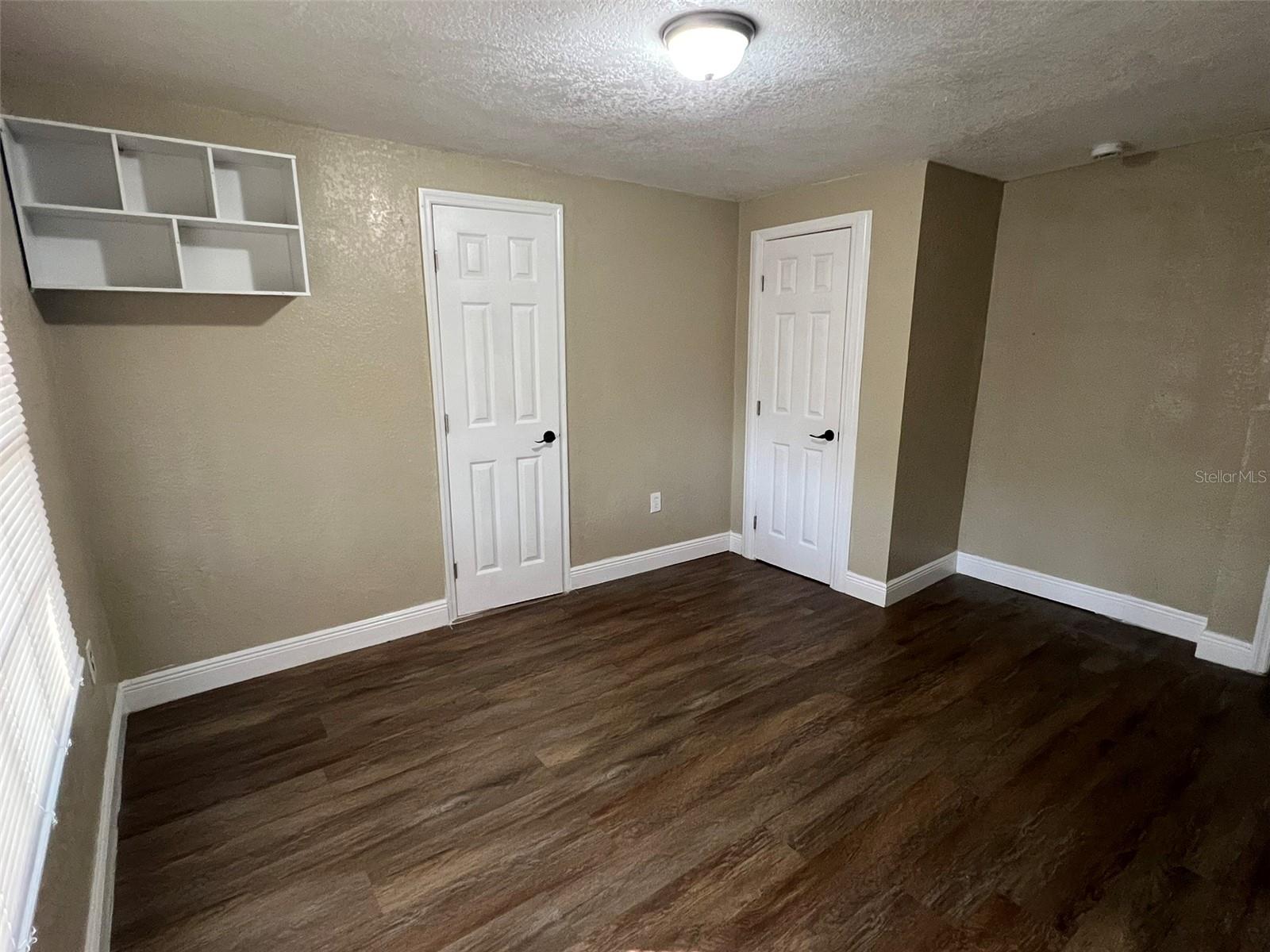 CLEAR LAKE VIEWS - Residential