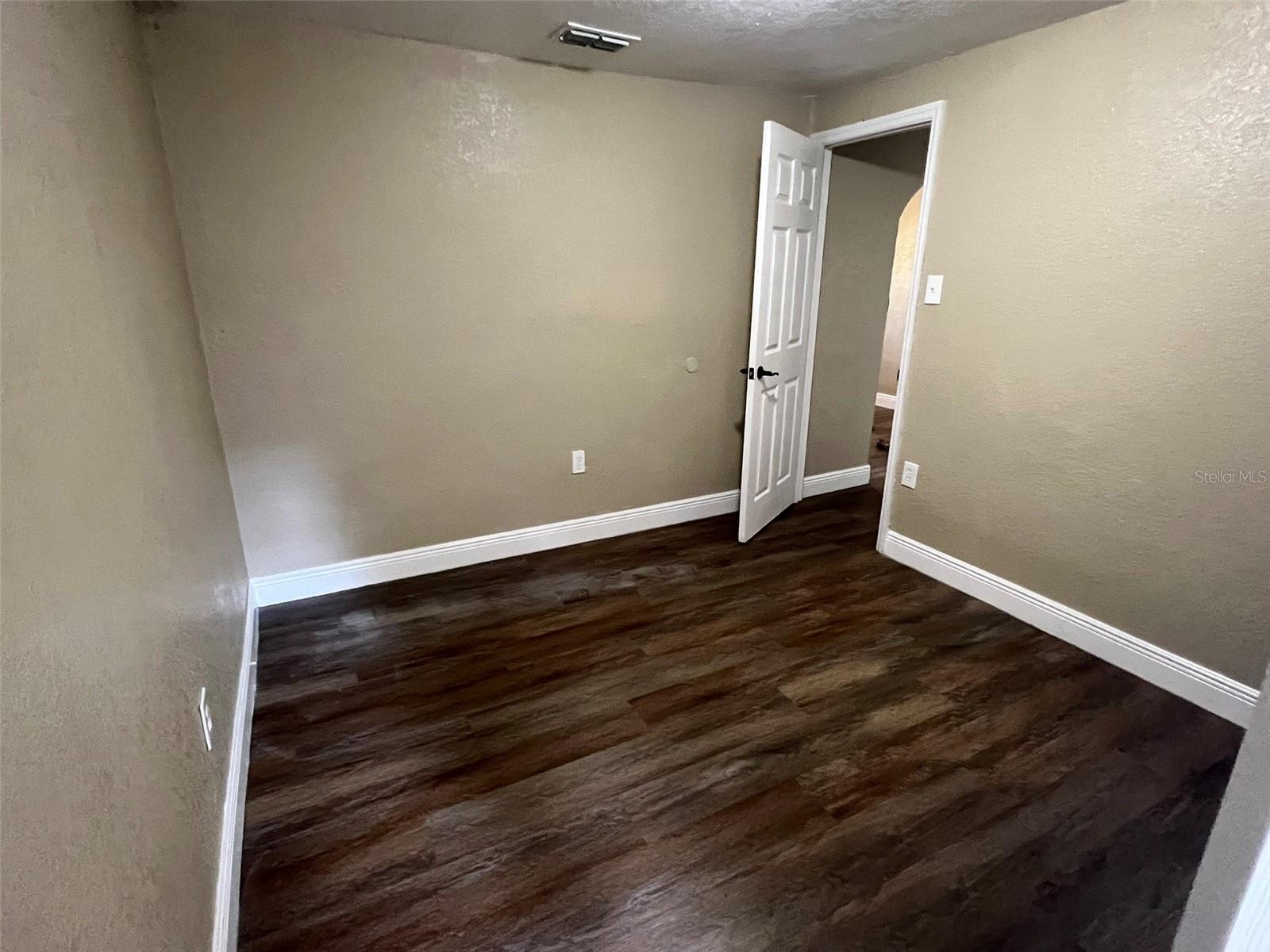 CLEAR LAKE VIEWS - Residential