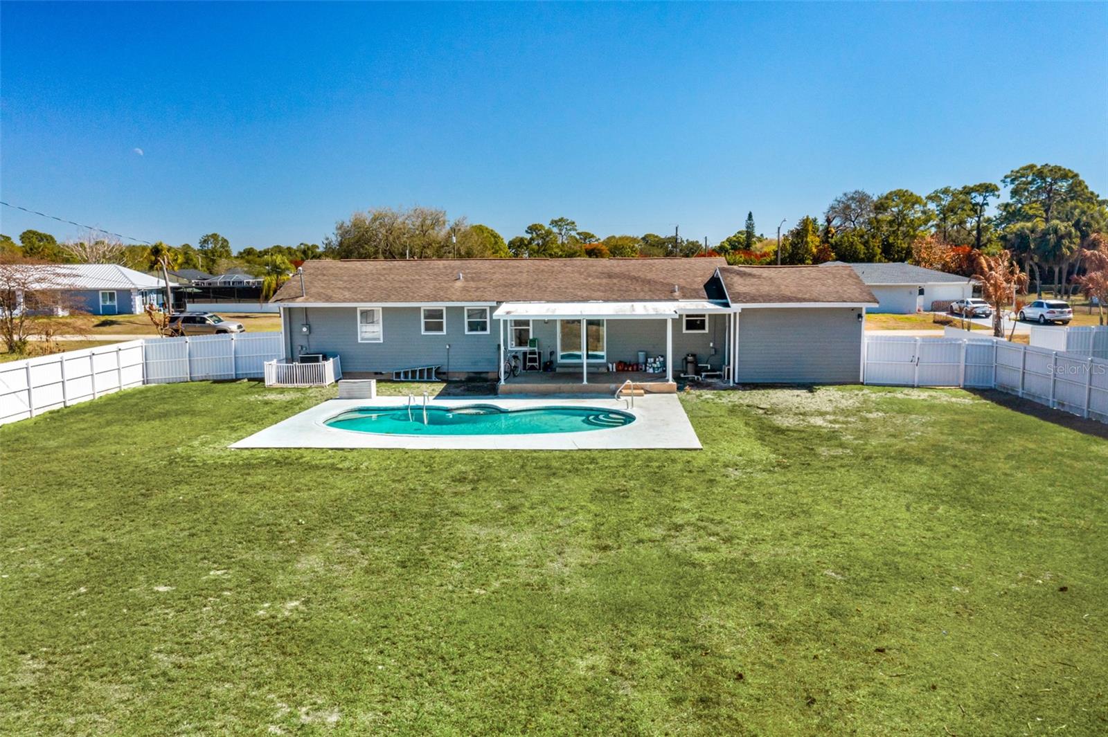 LEHIGH ACRES - Residential