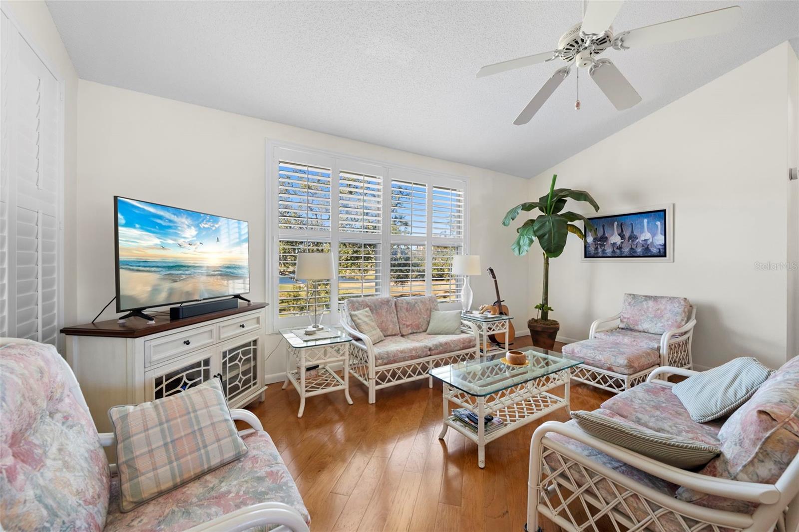 THE VILLAS AT PINEBROOK PH II - Residential