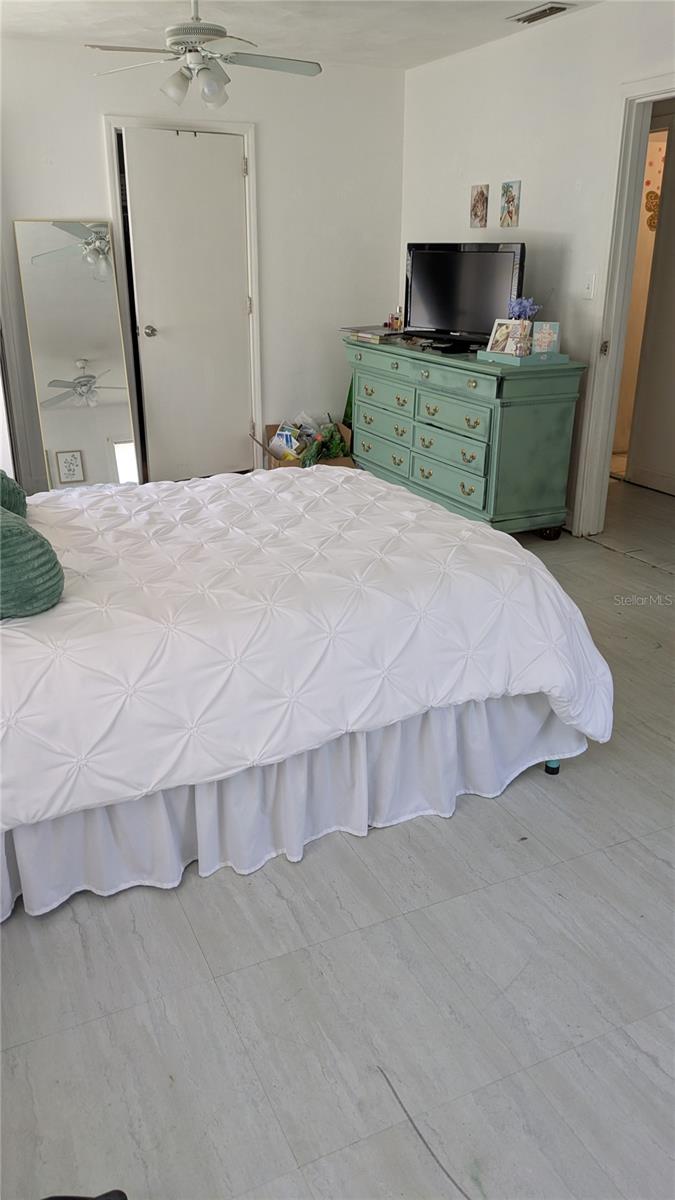 LEESBURG WHISPERING PINES ANNEX - Residential