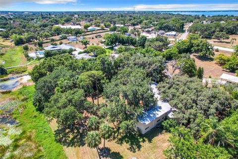 A home in SEBRING