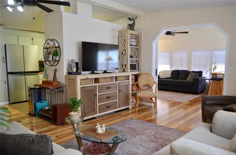 8031 SE HOMESTEAD AVENUE HOBE SOUND FL 33455