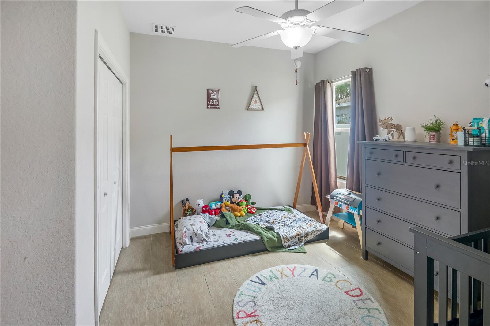 ELOISE OAKS - Residential