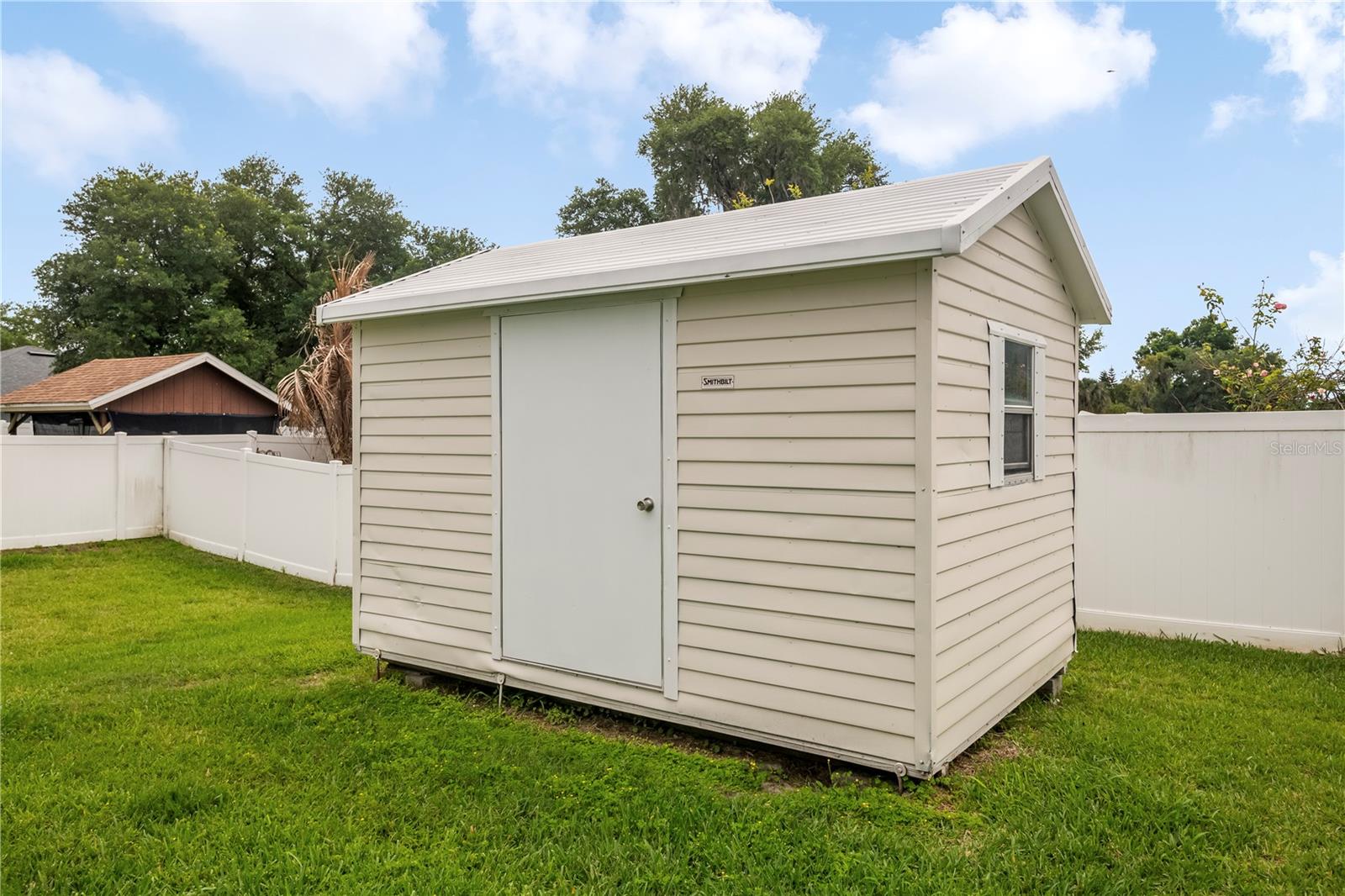 ELOISE OAKS - Residential