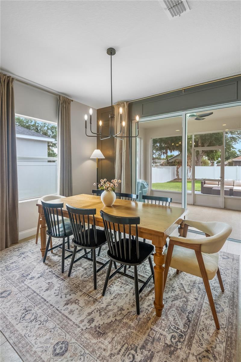 ELOISE OAKS - Residential