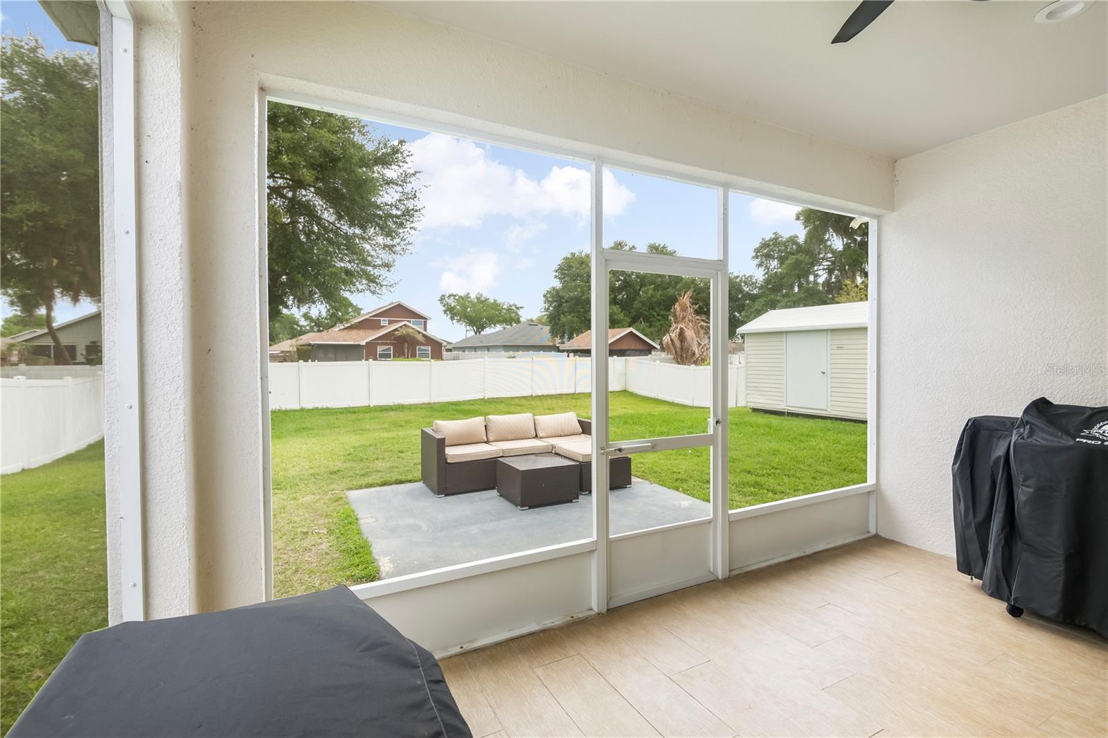 ELOISE OAKS - Residential