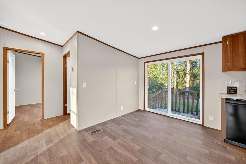 BLUE LAKE RIDGE - Residential