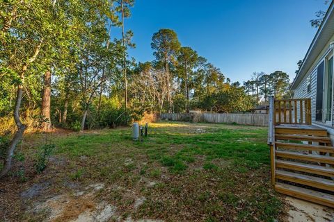 Tiny photo for 43740 Sunset Drive, Paisley, FL 32767 (MLS # G5109007)