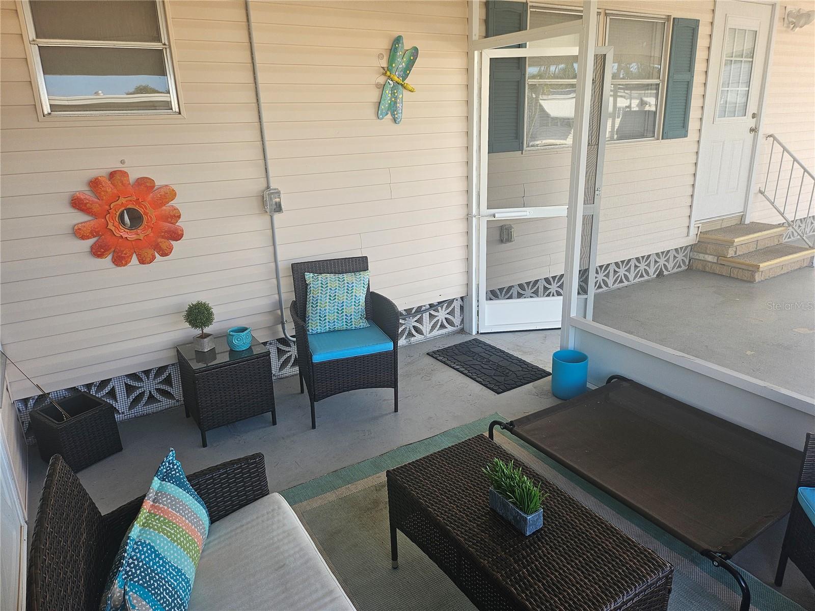 OAKWOOD MANOR - Residential