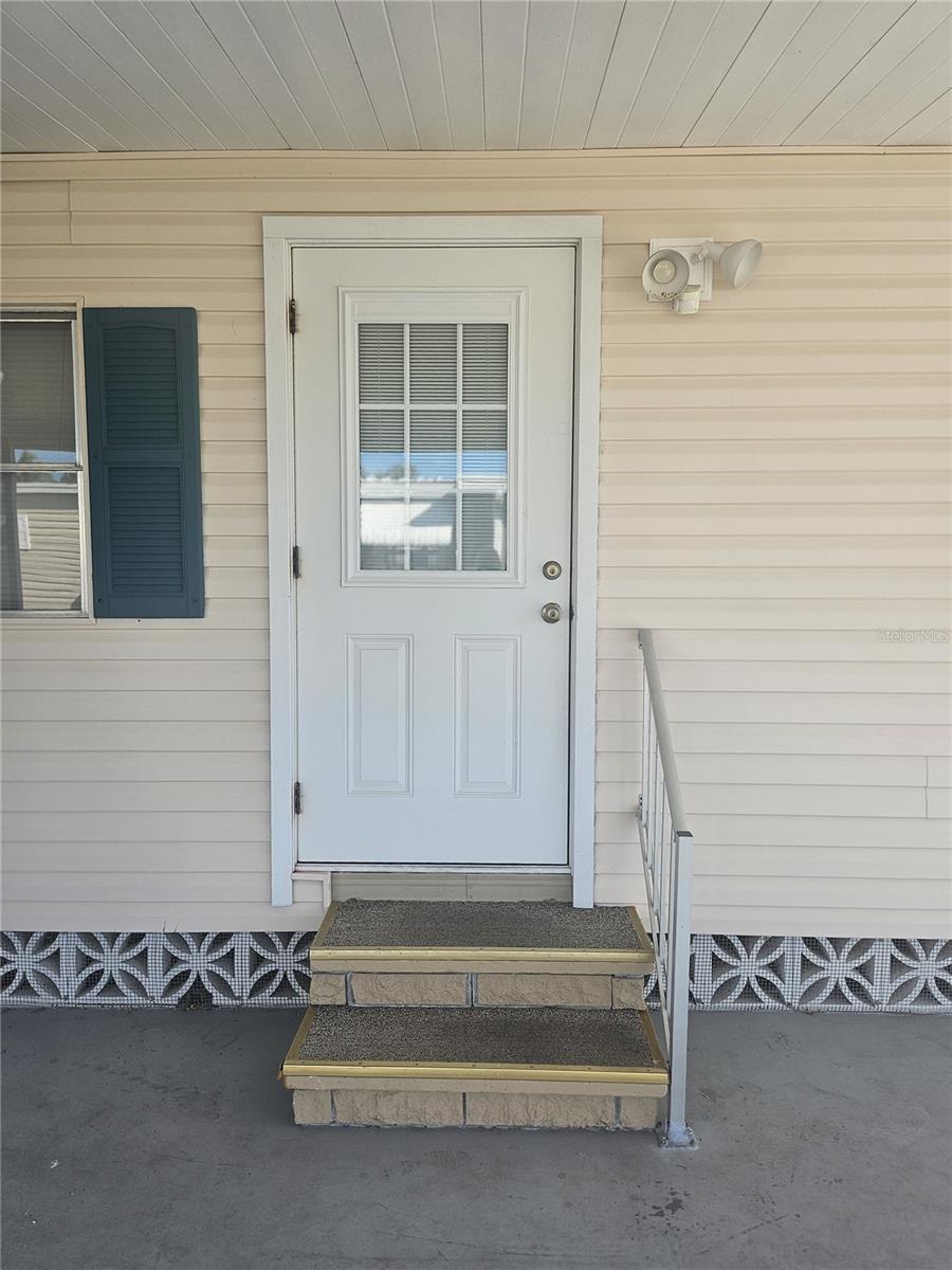 OAKWOOD MANOR - Residential