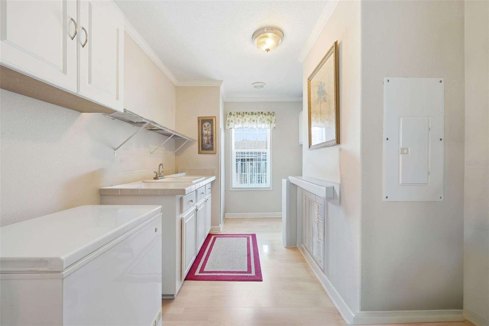 LAKE YALE ESTATES - Residential