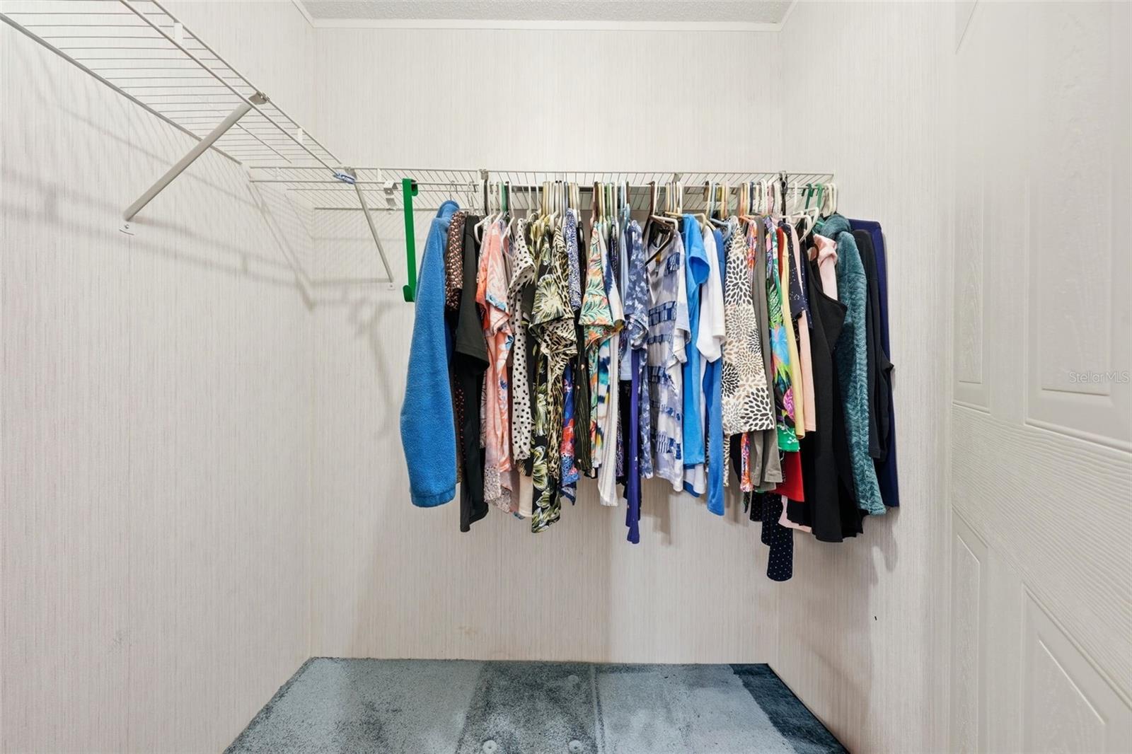 LAKE YALE ESTATES - Residential