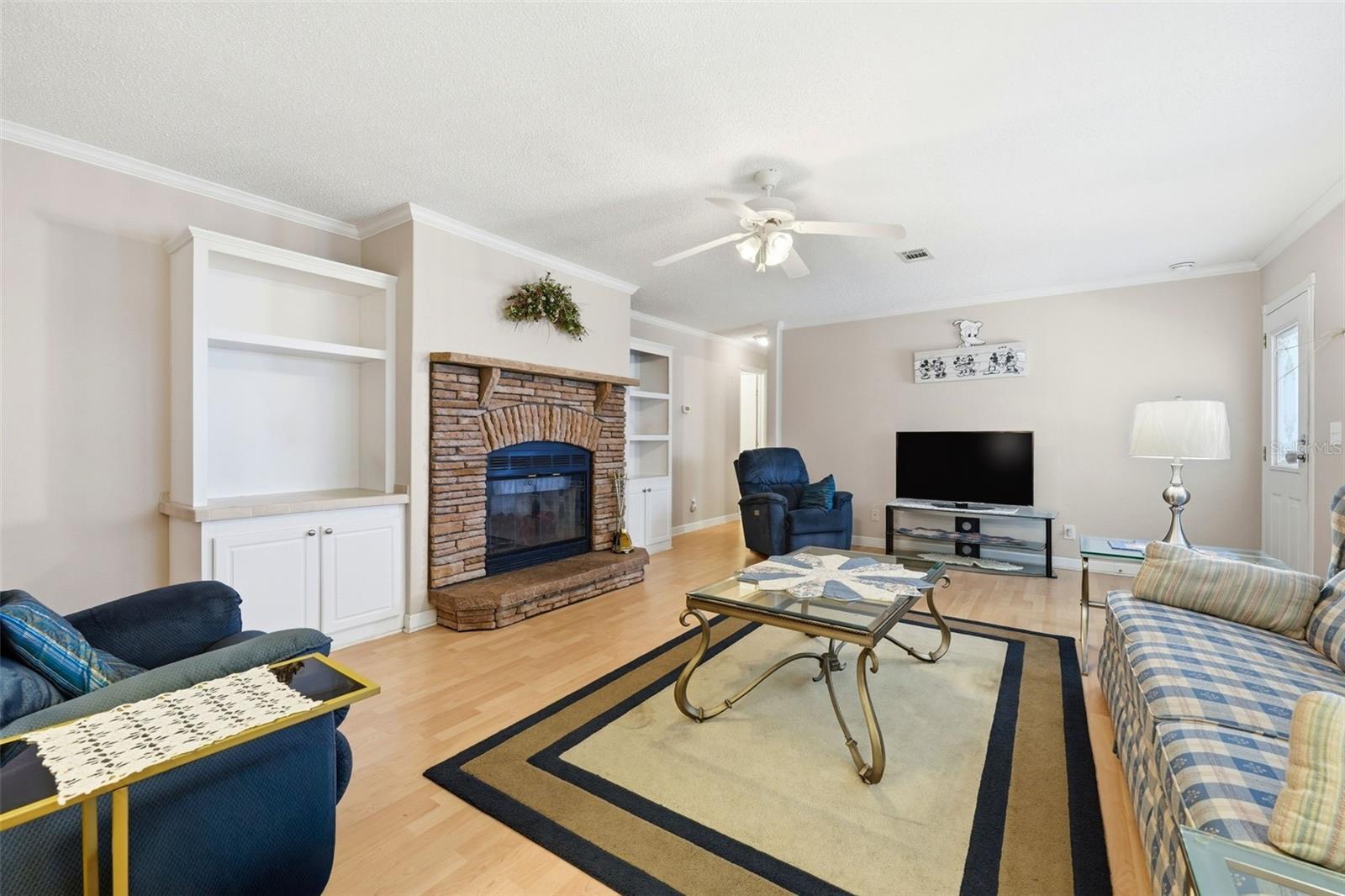 LAKE YALE ESTATES - Residential