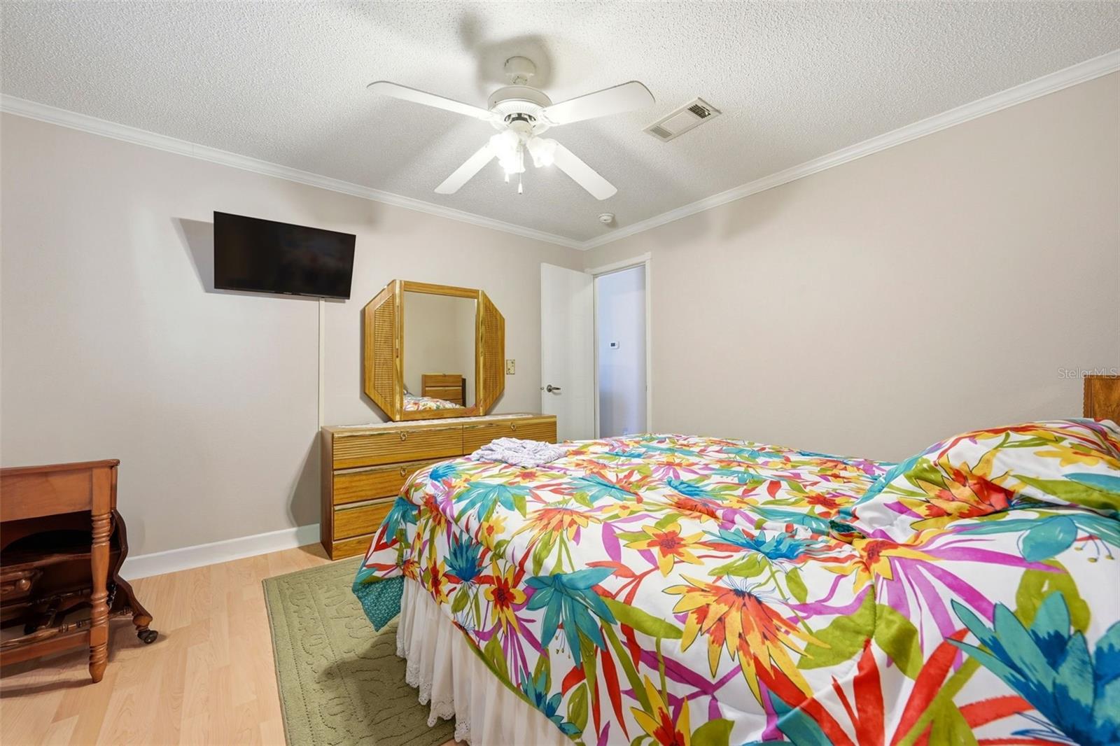 LAKE YALE ESTATES - Residential