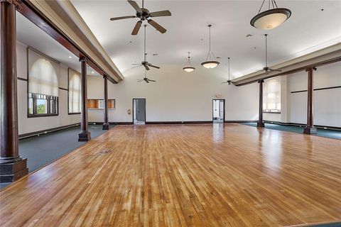 Tiny photo for 410 W Main Street, Leesburg, FL 34748 (MLS # G5056390)