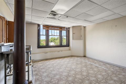 Tiny photo for 410 W Main Street, Leesburg, FL 34748 (MLS # G5056390)