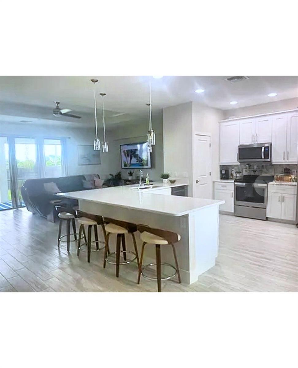1615 NE 17TH STREET