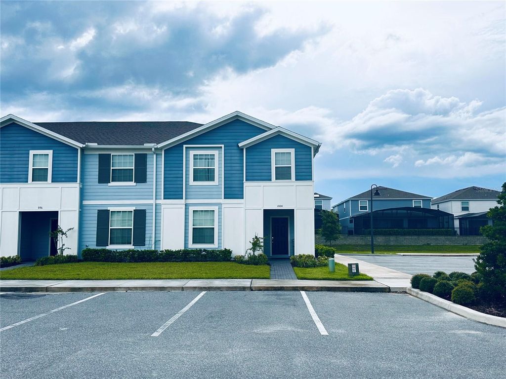 Photo of 1000 Paradise Drive, Davenport, FL 33897 (MLS # O6327268)