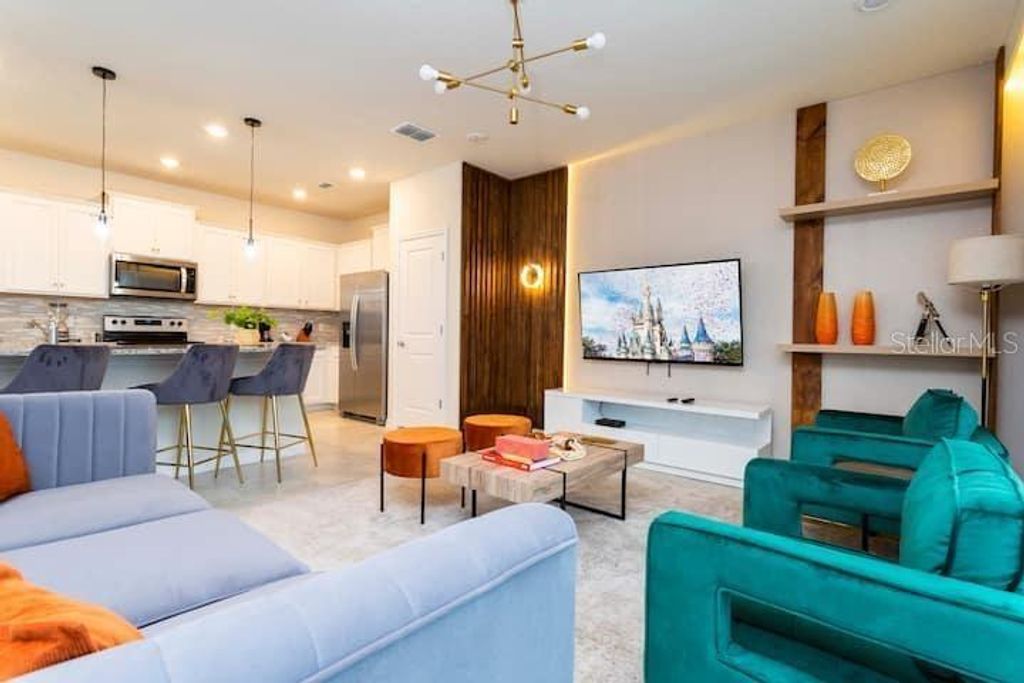 Photo of 1000 Paradise Drive, Davenport, FL 33897 (MLS # O6327268)