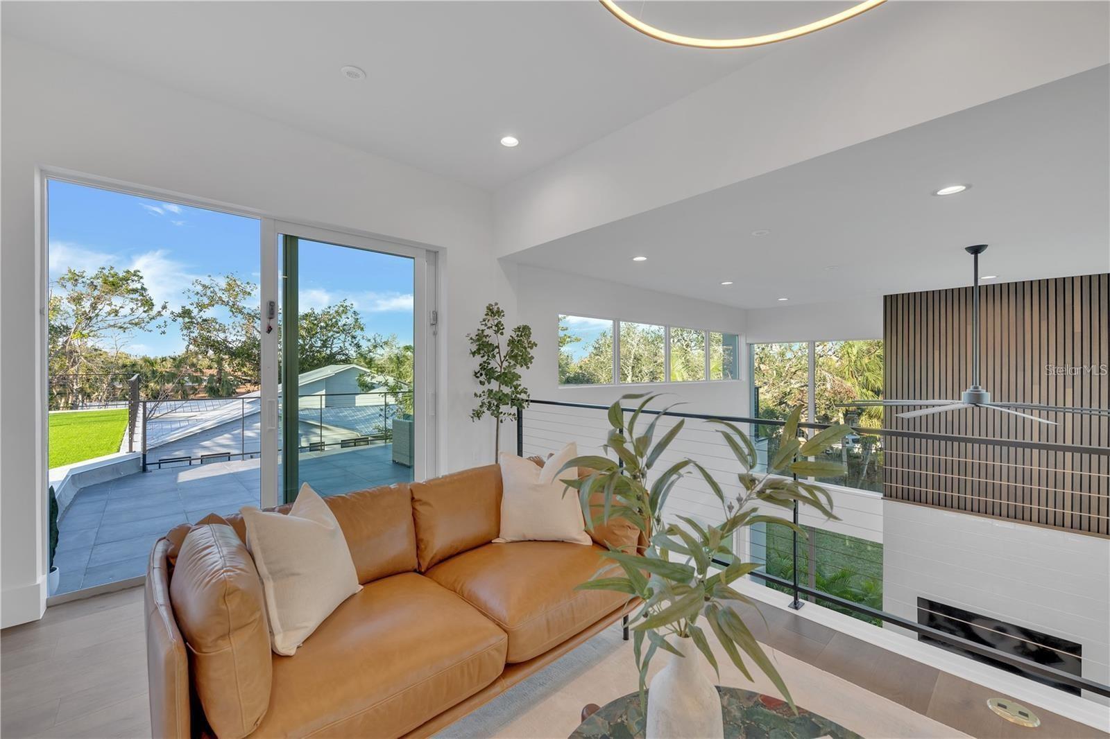 WATERSIDE-WOOD SIESTAS BAYSID - Residential