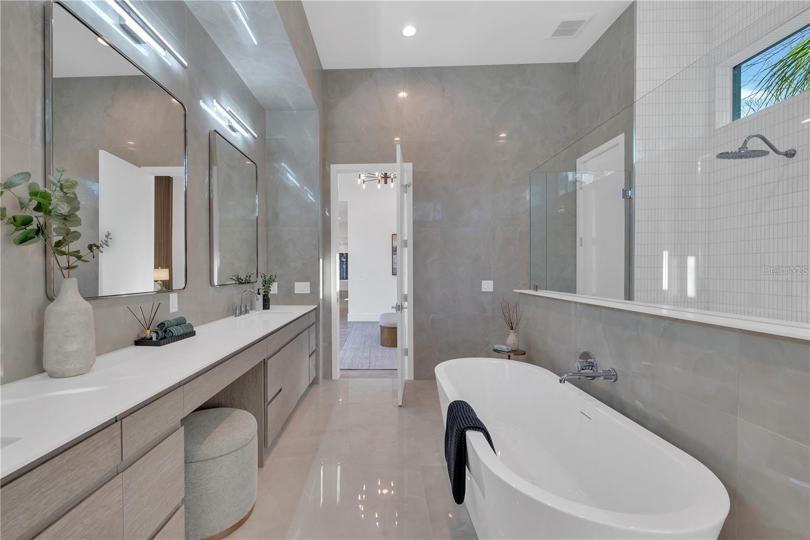 WATERSIDE-WOOD SIESTAS BAYSID - Residential