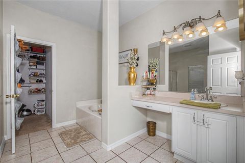 Tiny photo for 2415 NE 29th Terrace, Ocala, FL 34470 (MLS # OM724977)