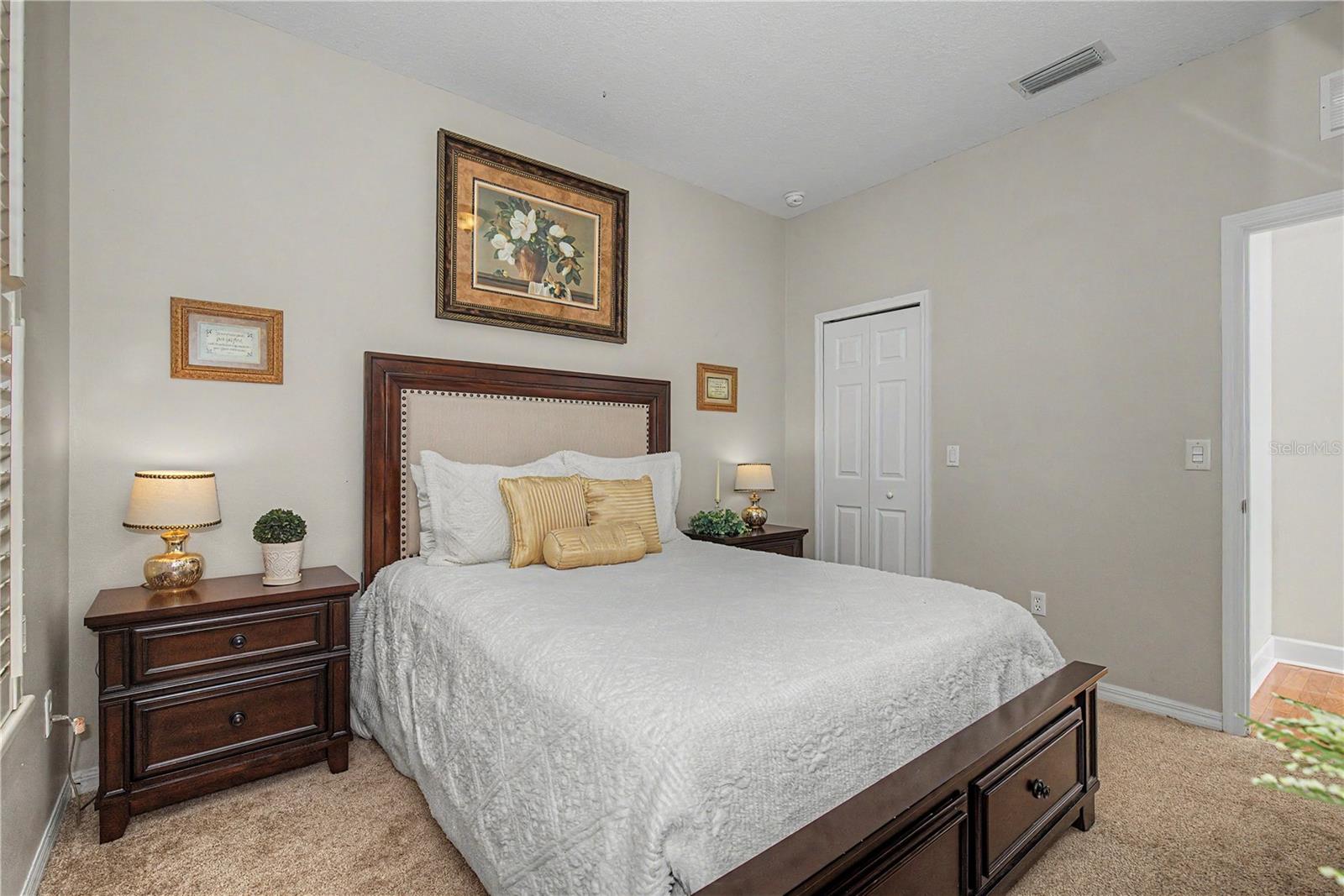 RAVEN GLEN - Residential