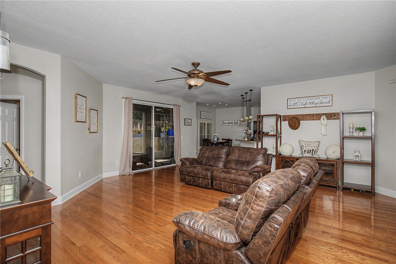 RAVEN GLEN - Residential