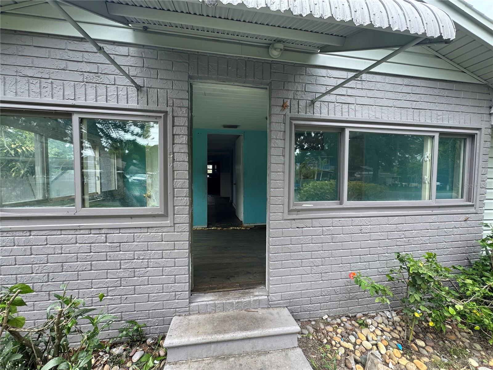 Unlock the potential in this 2-bedroom, 2-bathroom single-family home nestled on a spacious 0.33-acre lot in the heart of Ocoee. With 1,702 square feet of living space, this property offers tons of upside for the savvy investor or handy homeowner.
Step inside through the enclosed front patio, perfect for relaxing mornings or welcoming guests. Inside, the home offers a functional layout ready for your finishing touches. The extended driveway provides ample parking for multiple vehicles, trailers, or work trucks — a rare find with no HOA!
One of the standout features is the detached In-Law Suite in the backyard — ideal for rental income, extended family, or a private office/studio setup.
Sitting on a generously sized lot, reimagine outdoor living, or simply enjoy Florida’s sunshine in a private backyard.
Bring your tools and vision — this one is priced to move and packed with potential. Whether you're flipping, renting, or customizing your forever home, this is a must-see.
Seller may contribute to closing costs if preferred lender is used.