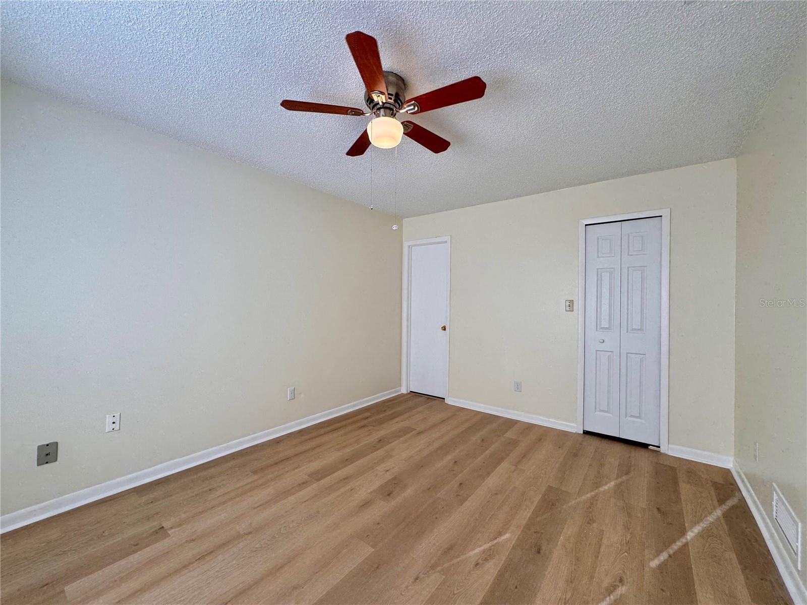 HOWELL ESTATES REP - Residential Lease