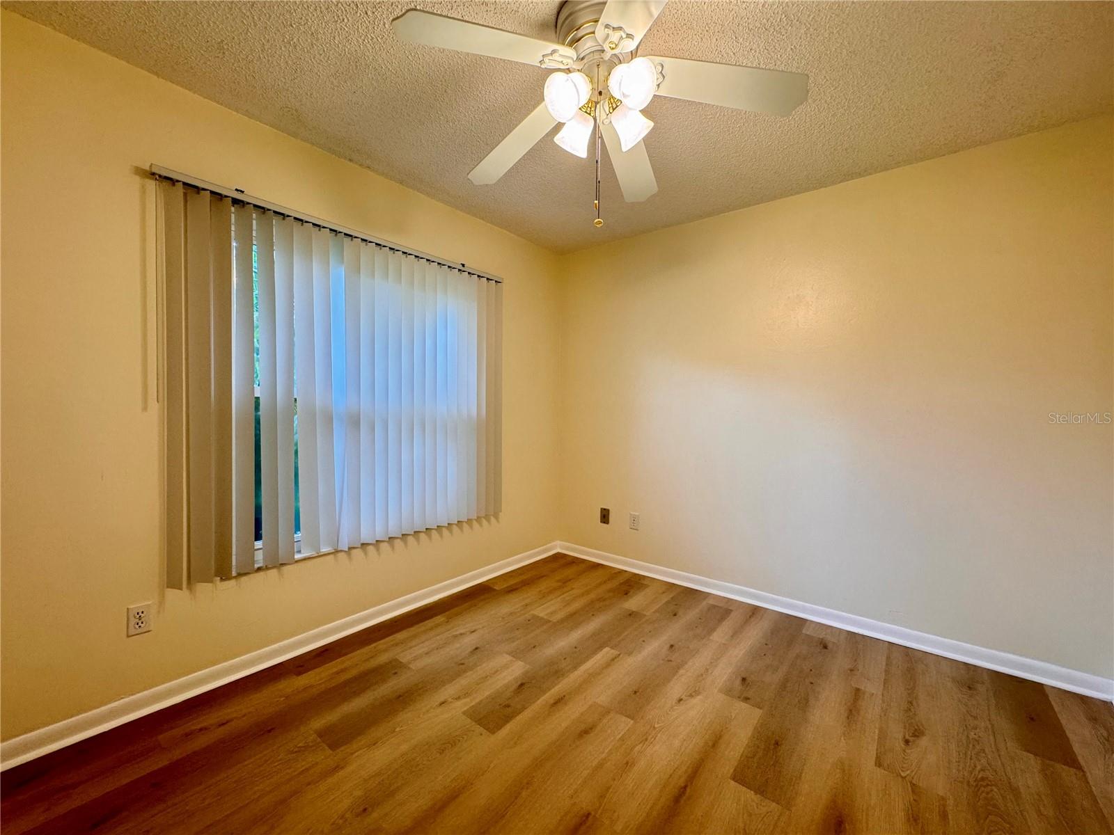 HOWELL ESTATES REP - Residential Lease