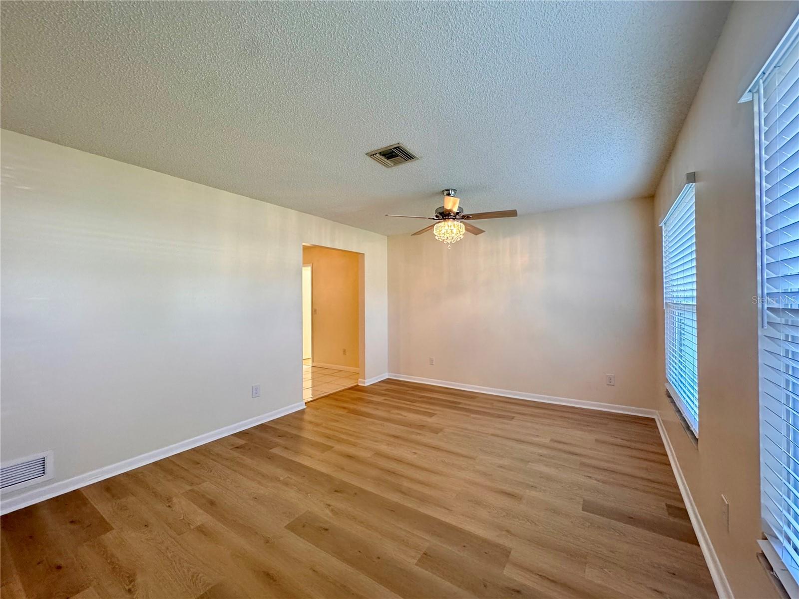 HOWELL ESTATES REP - Residential Lease