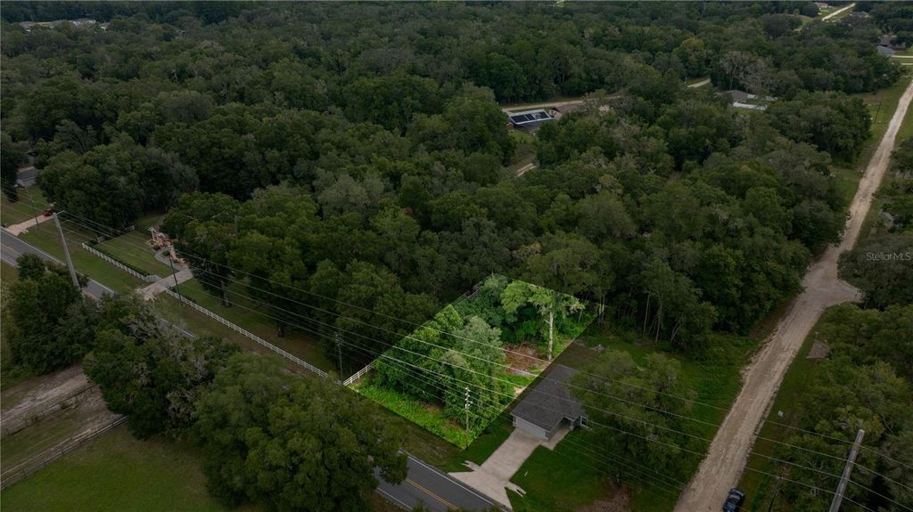 Photo of Tbd SW 140th Avenue, Dunnellon, FL 34432 (MLS # OM709163)