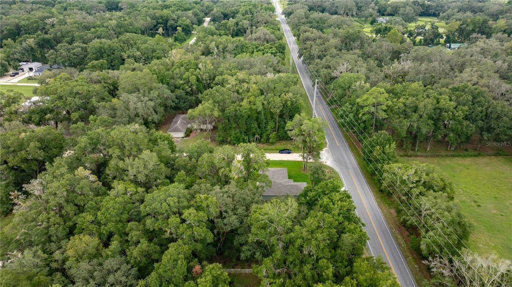 Photo of Tbd SW 140th Avenue, Dunnellon, FL 34432 (MLS # OM709163)