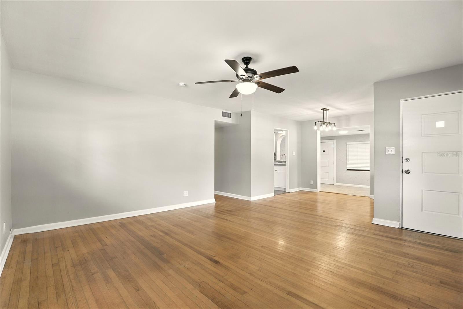 524 BYRON ROAD