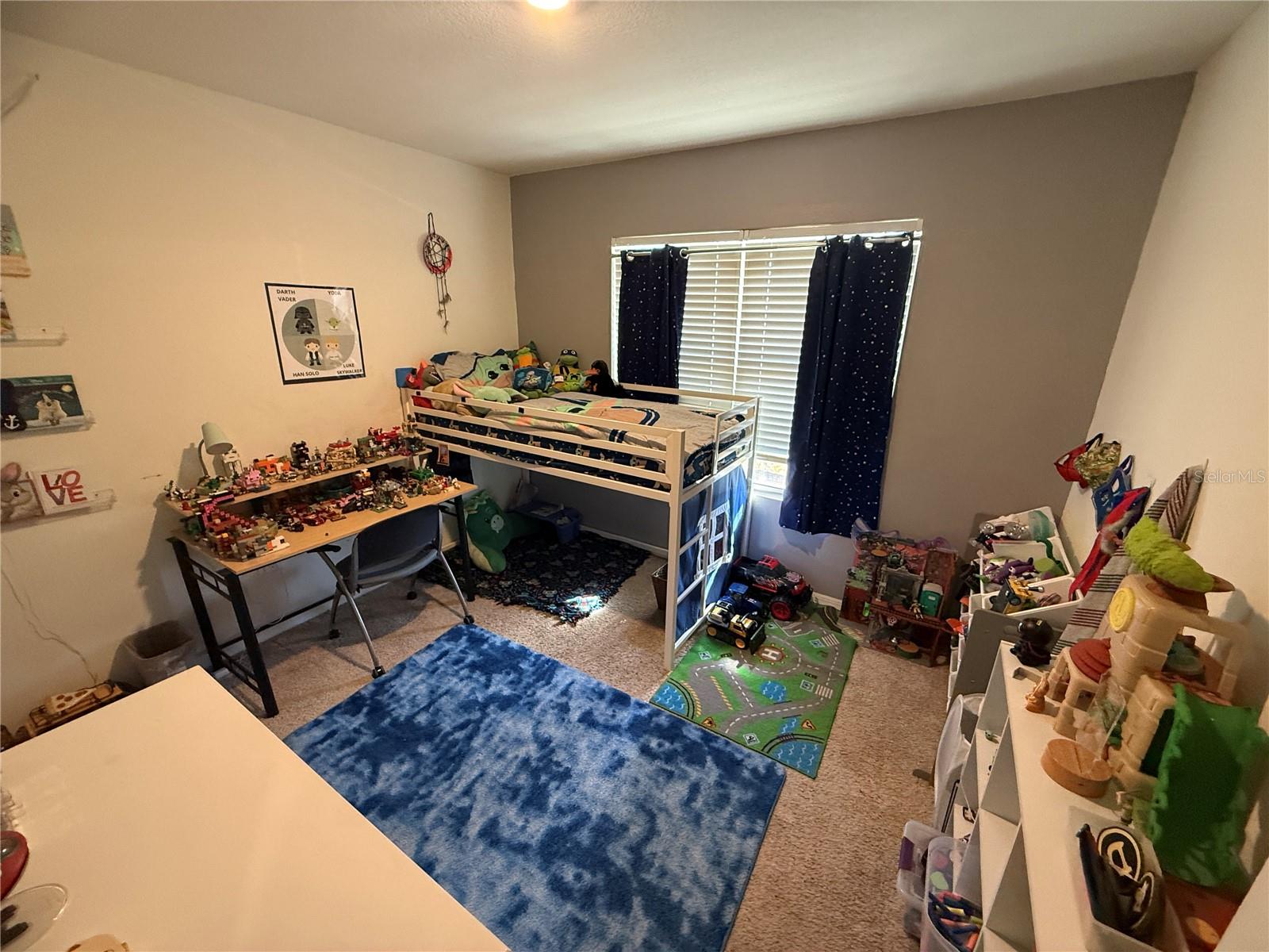 BRIDLE PATH - Residential