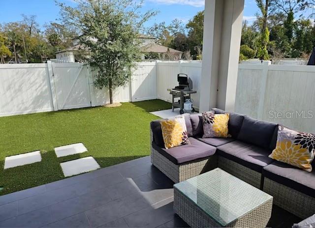 K & M ESTATES - Residential