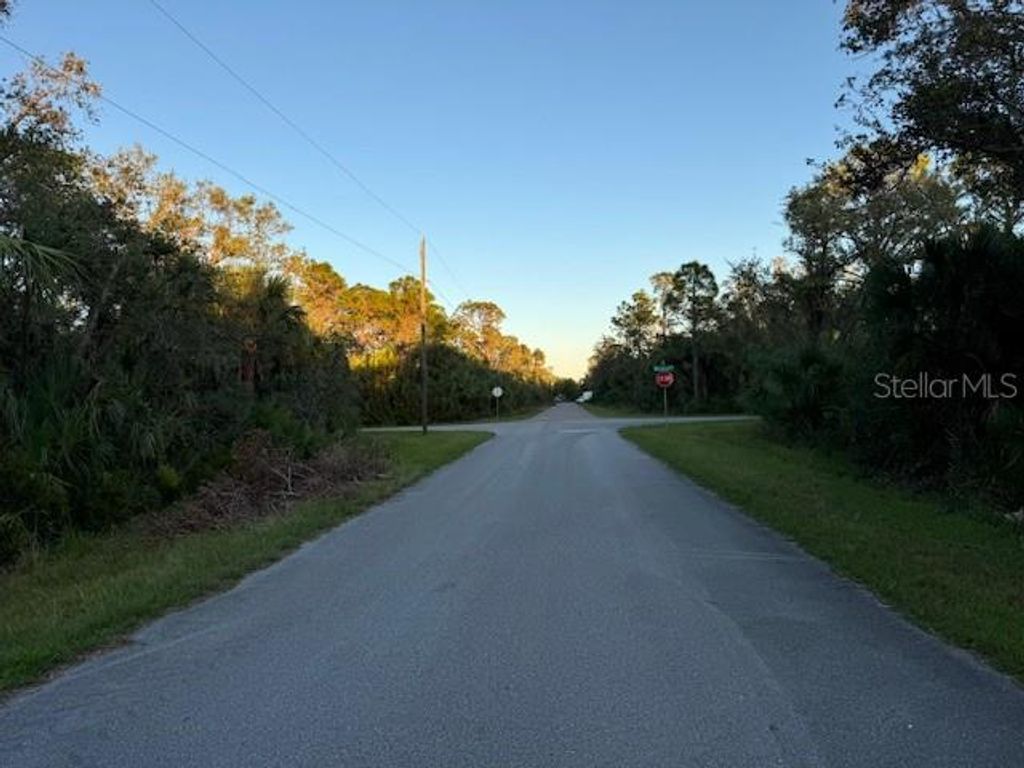 Photo of 14103 Carrie Avenue, Port Charlotte, FL 33953 (MLS # C7500464)