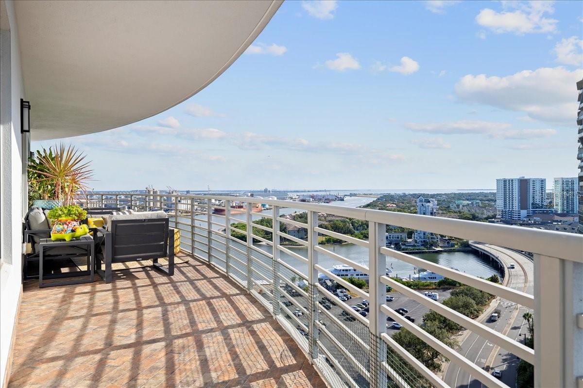 TOWERS OF CHANNELSIDE CONDOMIN - Residential